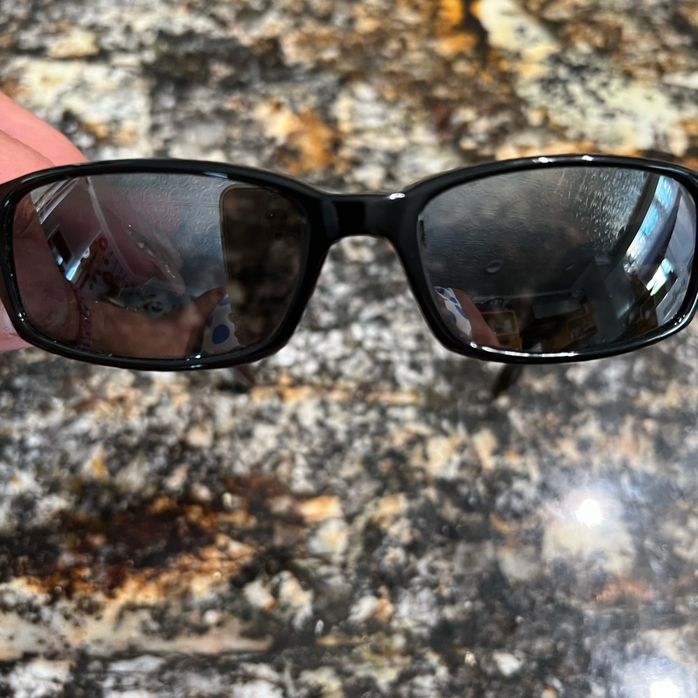 Maui Jim woman sunglasses